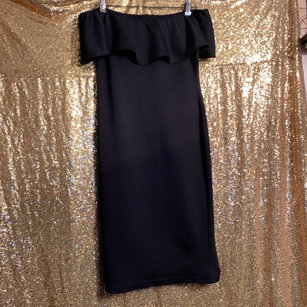 black dress ✔️